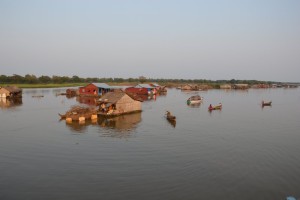 1524 - 11 02 2014 - CBD - Lac Tonle Sap - Déménagement